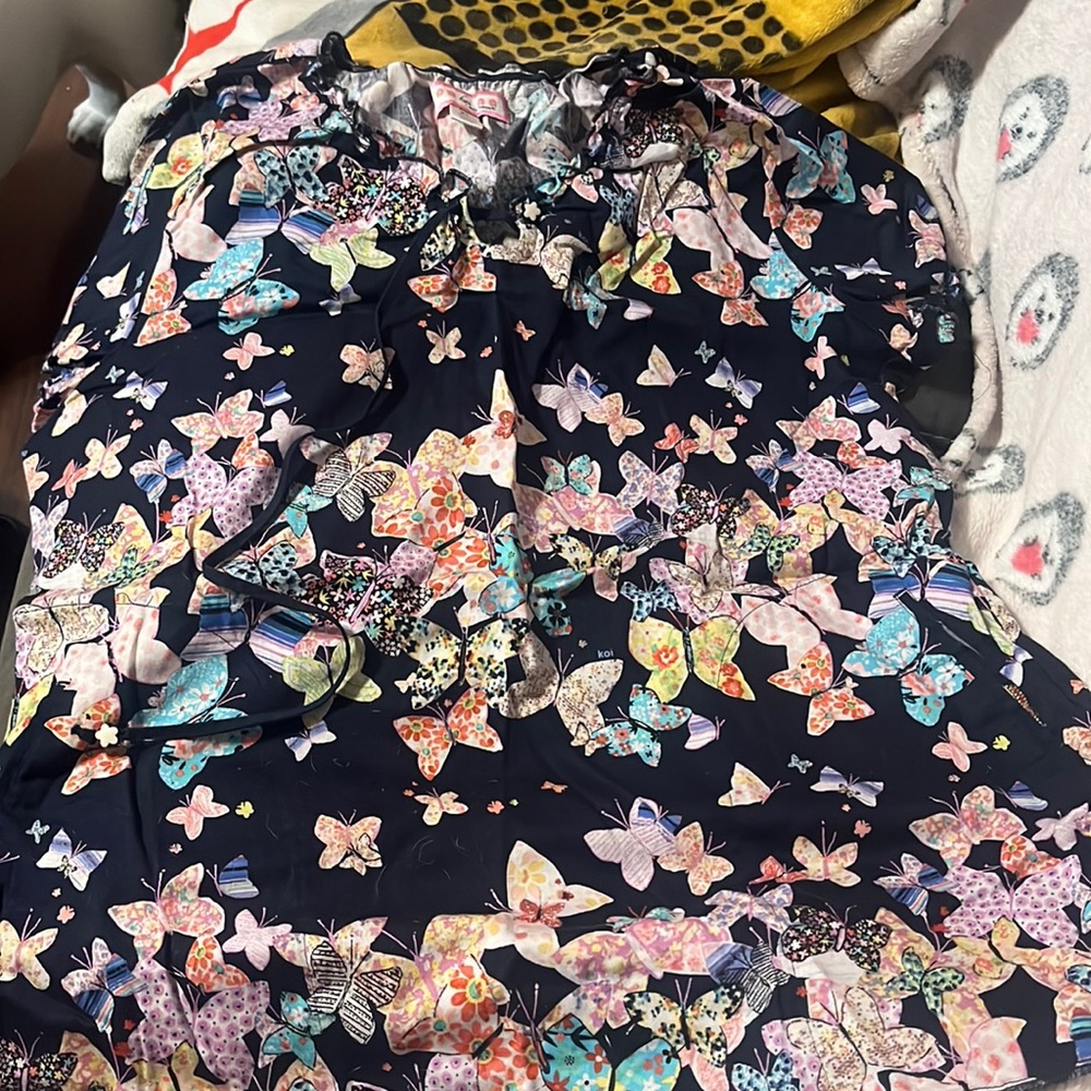 Butterfly koi scrub top